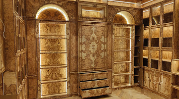 Большой кабинет из корельской березы